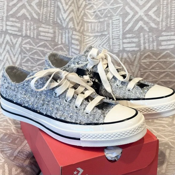 Converse Women's Size 8 Chuck 70 Metallic Tweed Oxford Sneakers - Picture 2 of 9